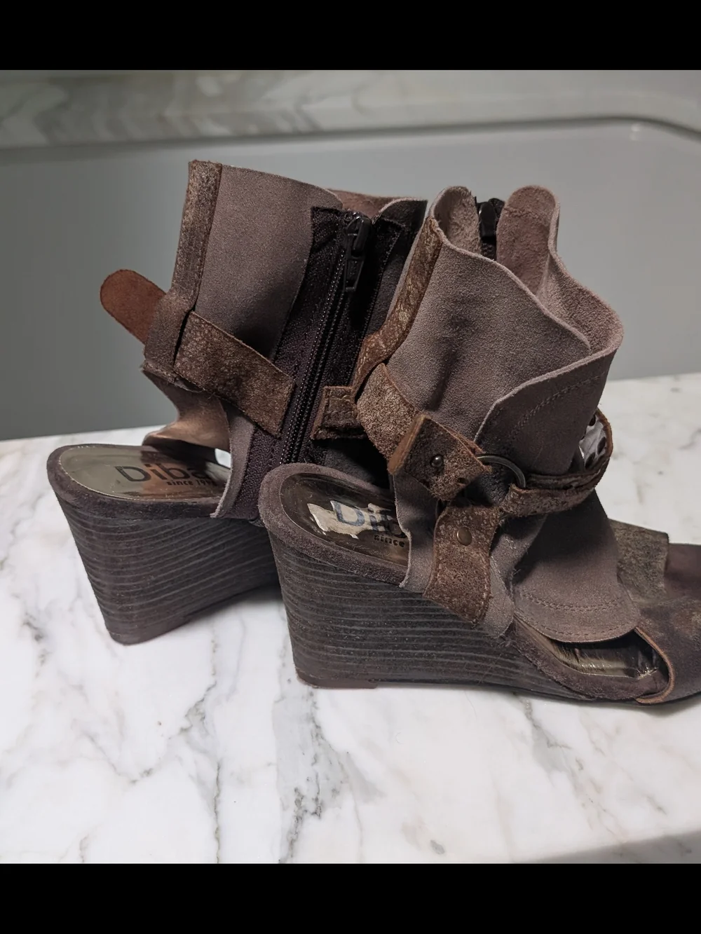 Diba Leather Women's Brown Suede Wedge Sandals 9.5